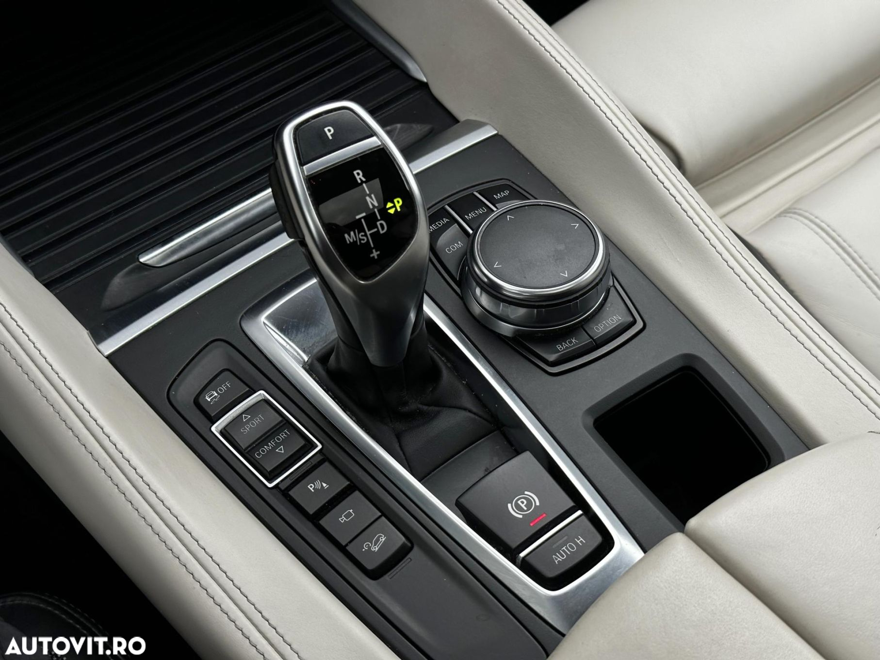 BMW X6 xDrive40d - 24