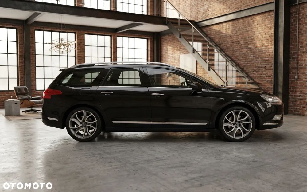 Citroen C5 2010 photo 3
