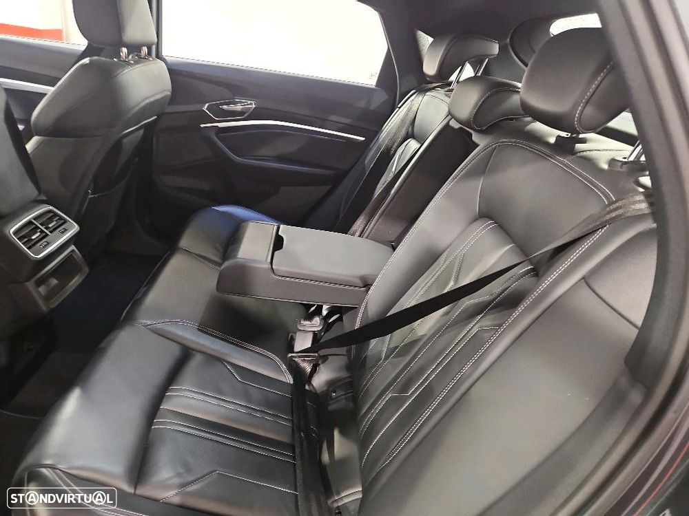 Audi e-tron Sportback 55 quattro S line - 9