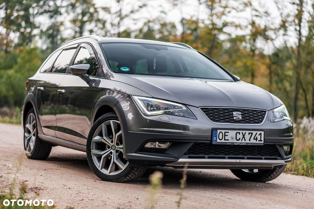 Seat Leon Sportstourer 2.0 TDI Copa S&S 4Drive - 1