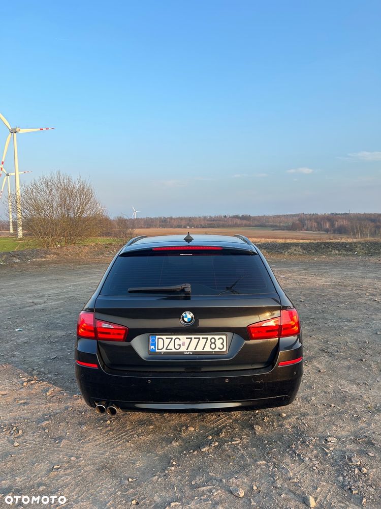 BMW Seria 5 530d xDrive - 6