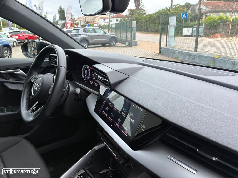 Audi A3 Sportback - 14