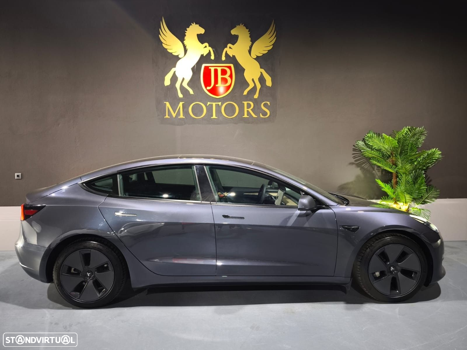 Tesla Model 3 Long-Range Dual Motor AWD - 3
