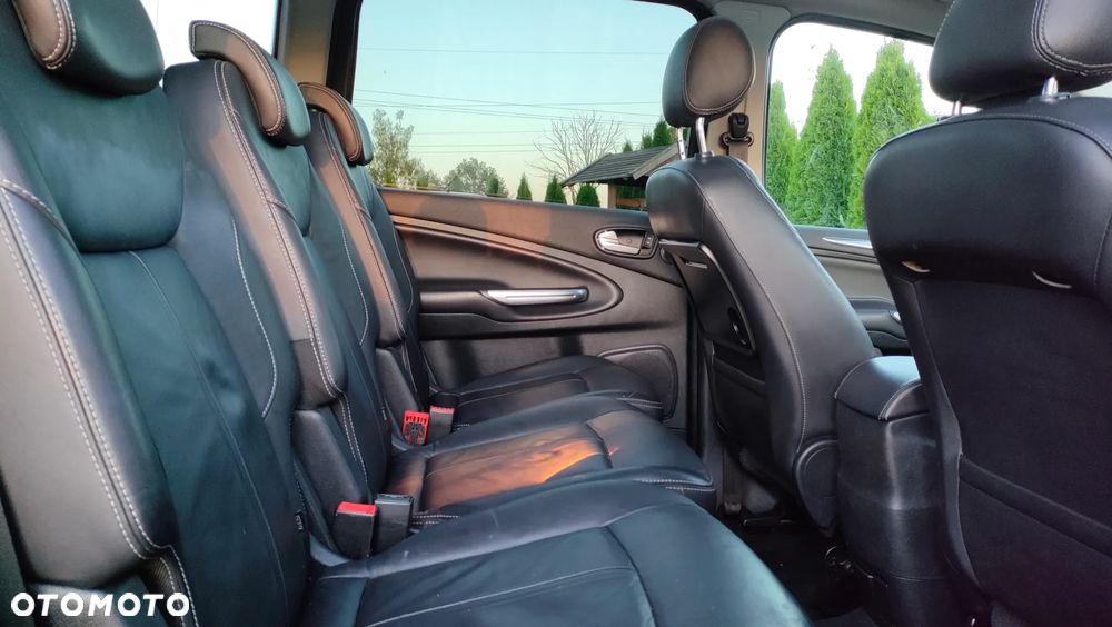 Ford Galaxy 2.0 TDCi Titanium - 12