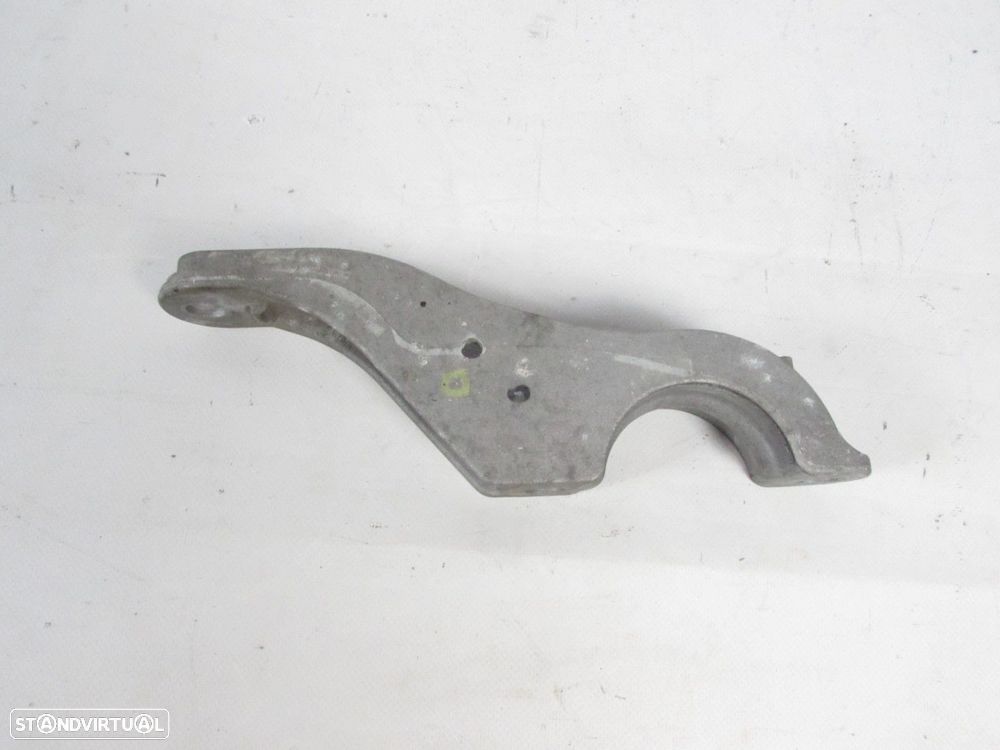 Suporte da Barra Establizadora Trás/Inferior Seminovo/ Original BMW 7 (G11, G12)... - 1