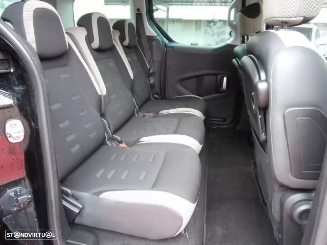 Citroën Berlingo Multispace HDi FAP XTR - 25