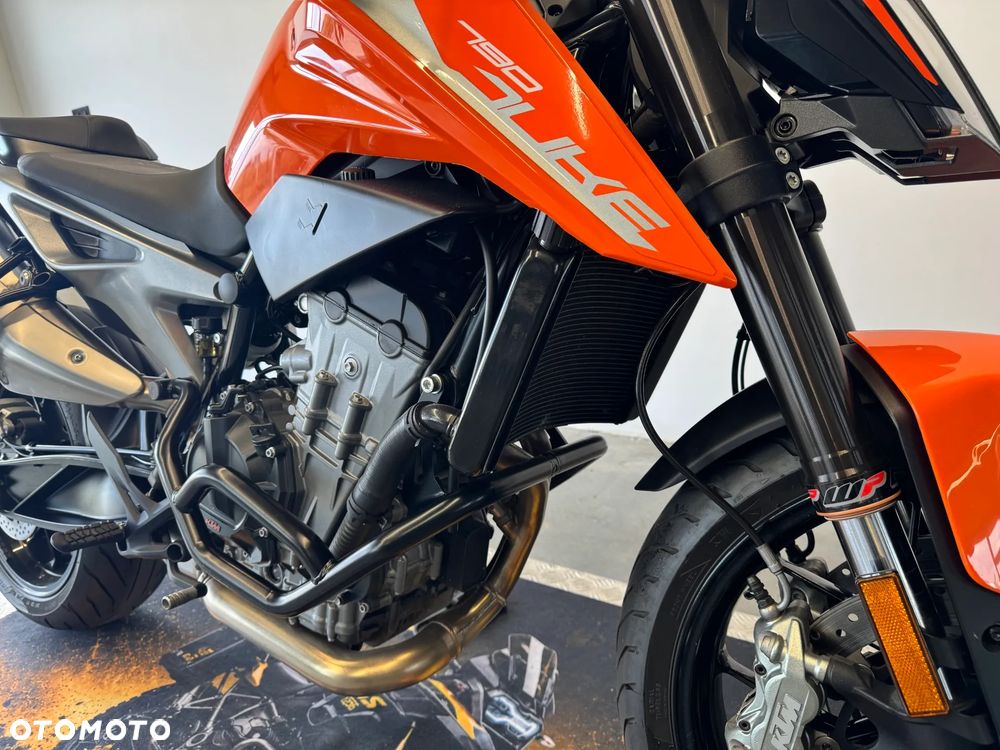 KTM Duke - 9