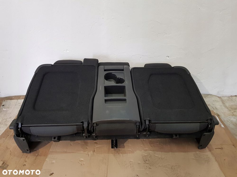 fotel kanapa tył opel zafira b 1.9cdti 07r - 11