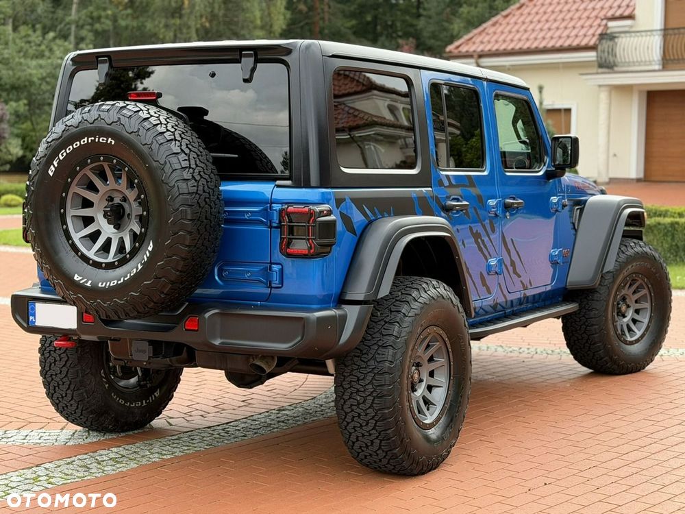 Jeep Wrangler - 15