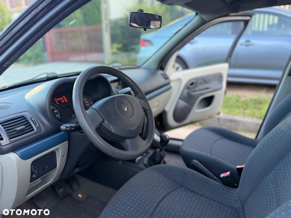 Renault Clio 1.2 16V Emotion - 34