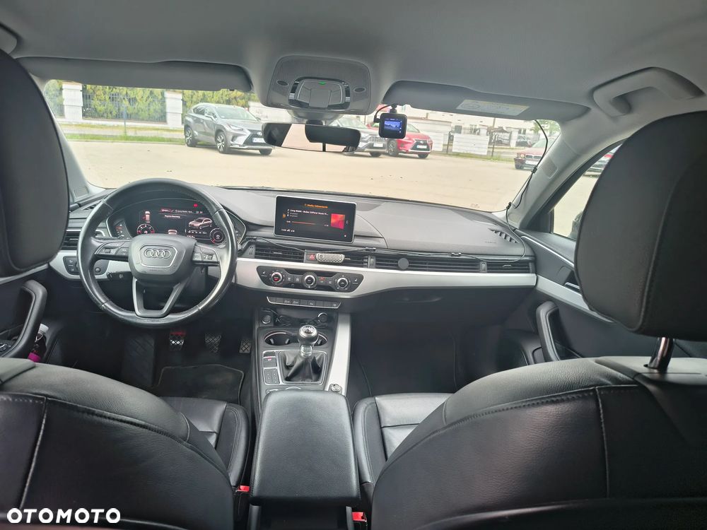 Audi A4 Avant 2.0 TDI - 22