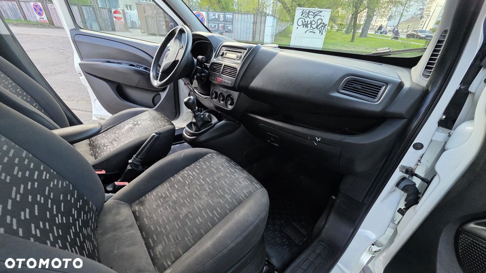 Opel Combo - 10