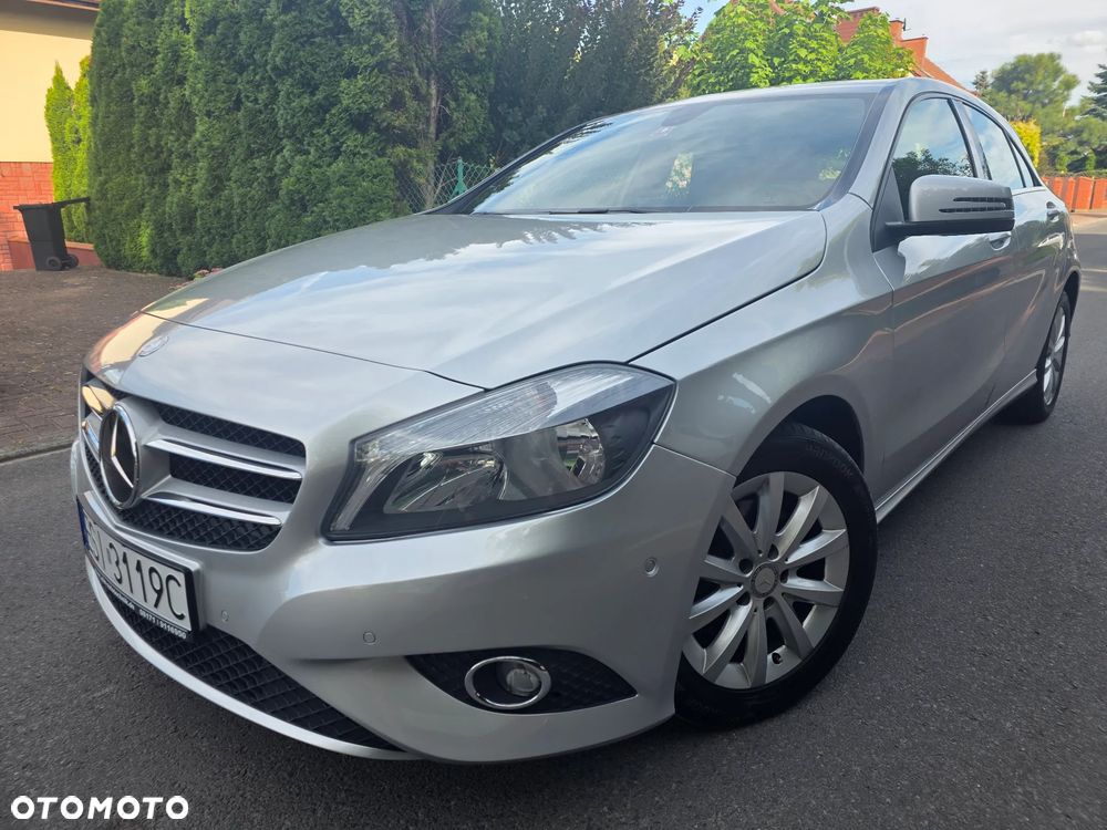 Mercedes-Benz Klasa A 180 (BlueEFFICIENCY) 7G-DCT - 2