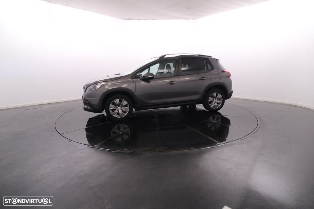 Peugeot 2008 1.2 PureTech Allure - 2