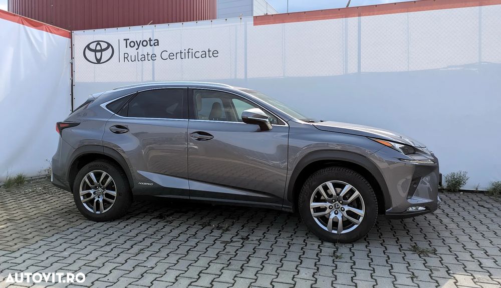 Lexus Seria NX 300h AWD Luxury - 3