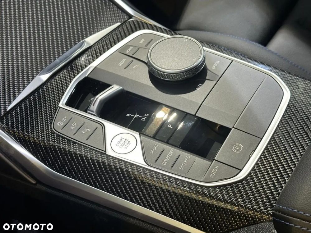 BMW Seria 3 M340i xDrive mHEV sport - 9