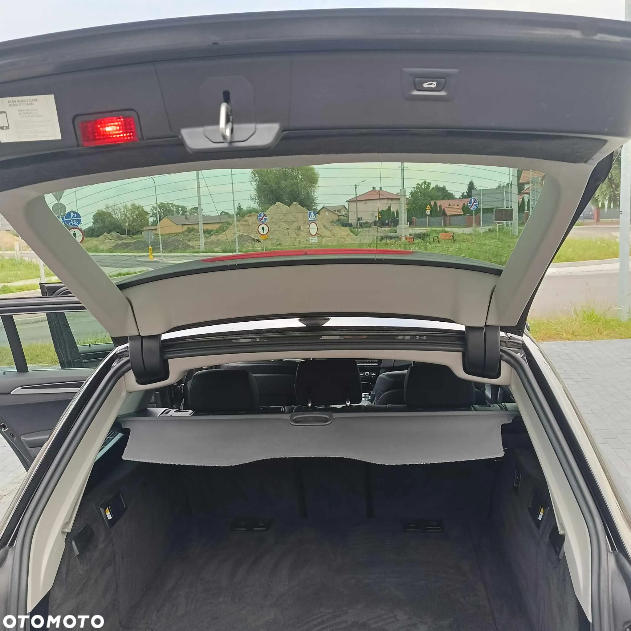 BMW Seria 5 518d - 6