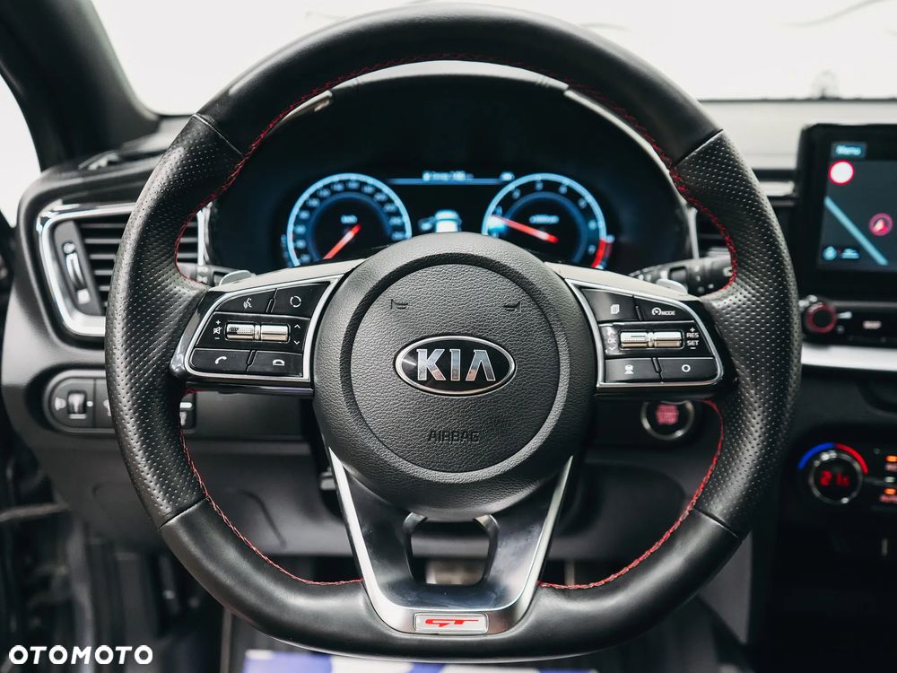 Kia ProCeed 1.6 T-GDI DCT7 OPF GT - 17