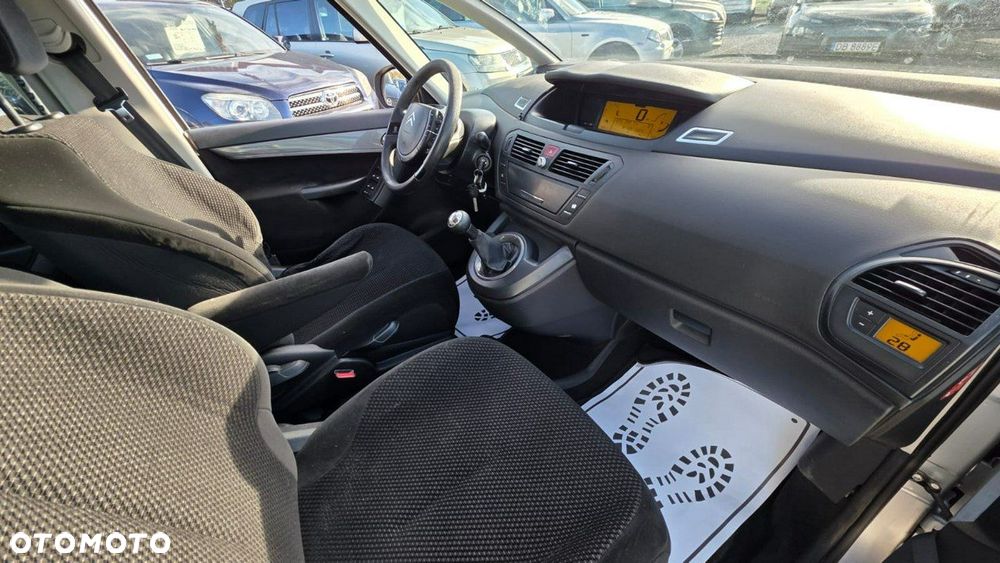 Citroën C4 Picasso - 23