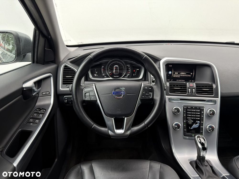 Volvo XC 60 - 16