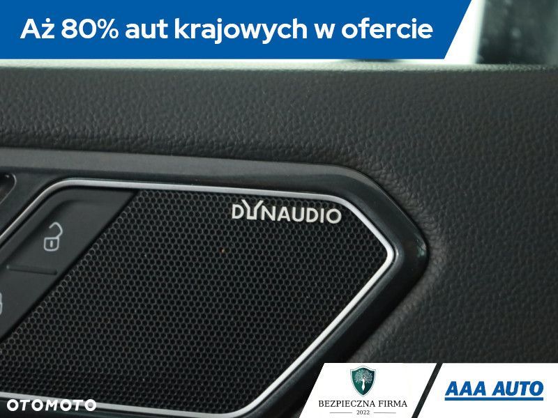 Volkswagen Tiguan - 11