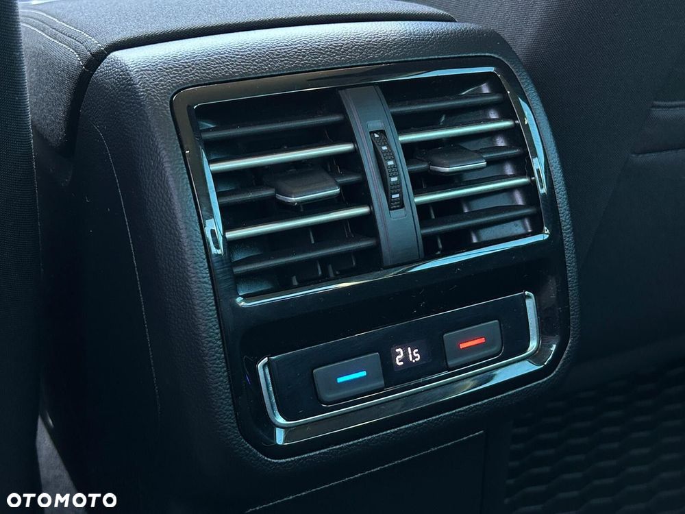 Volkswagen Passat 1.8 TSI BMT Comfortline DSG - 35