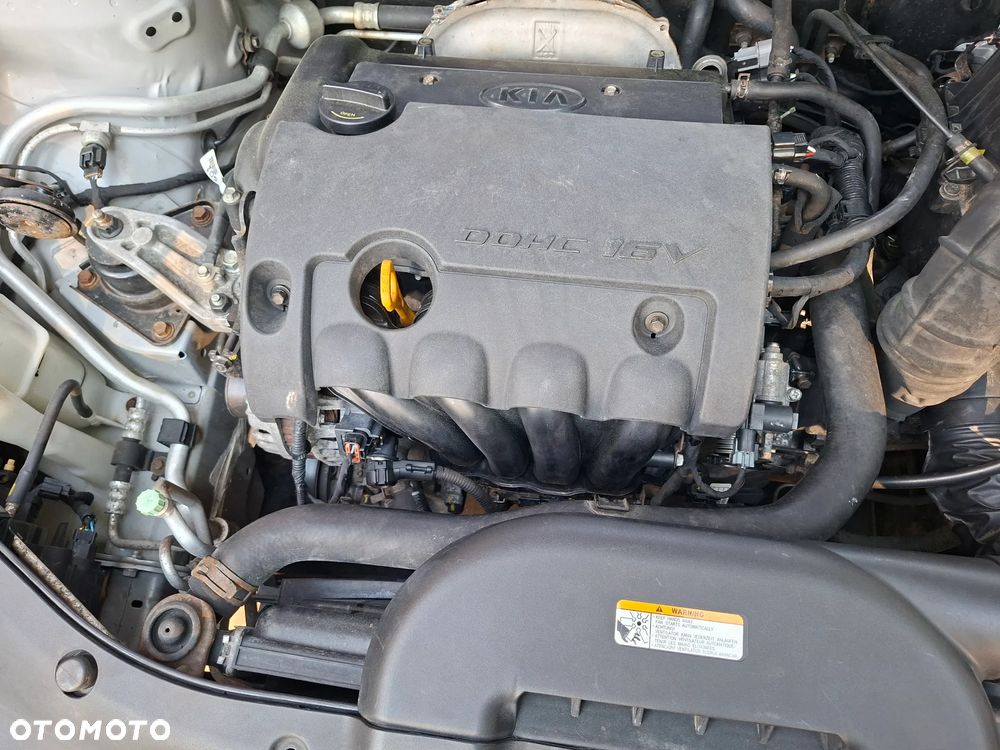 Kia Ceed - 12