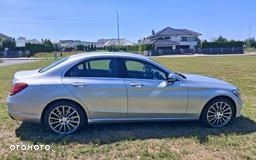 Mercedes-Benz Klasa C 180 7G-TRONIC Exclusive - 4