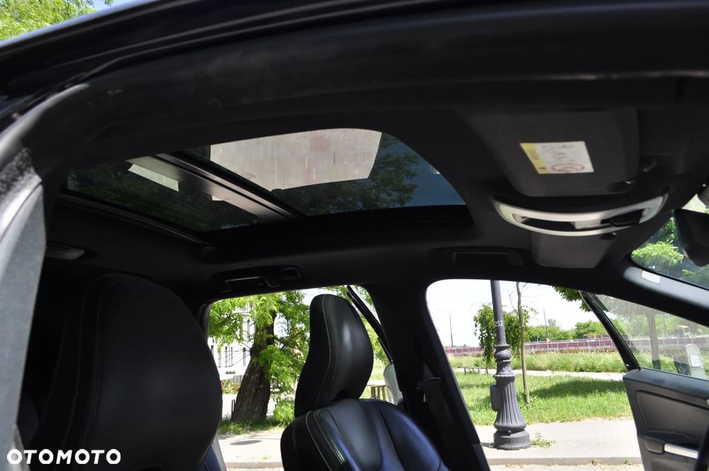 Volvo XC 60 D4 Drive-E R-Design Kinetic - 21