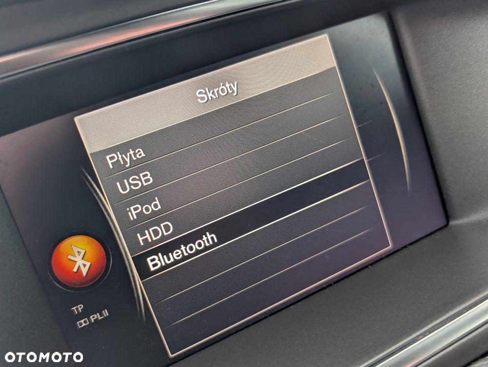 Volvo V40 T4 Drive-E Momentum - 24