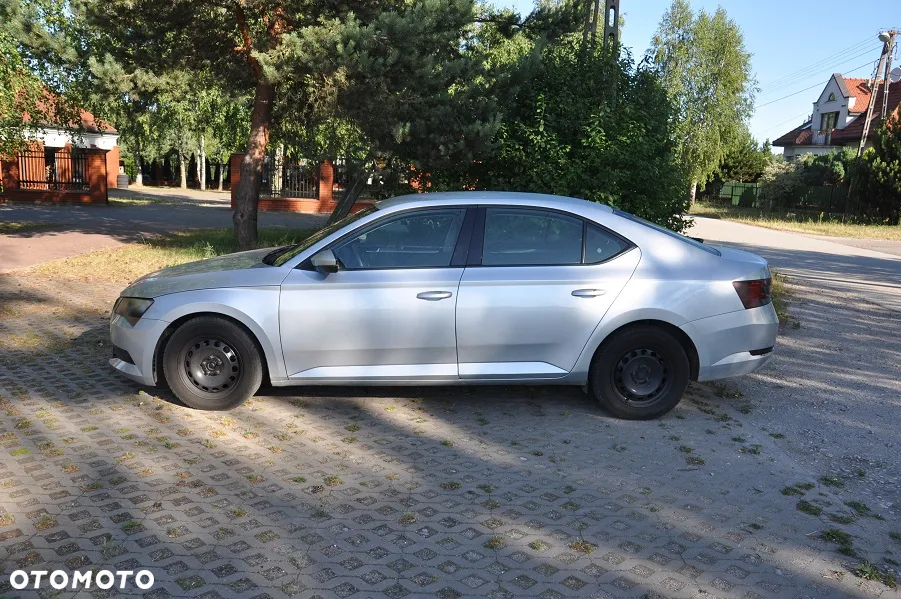 Skoda Superb - 2