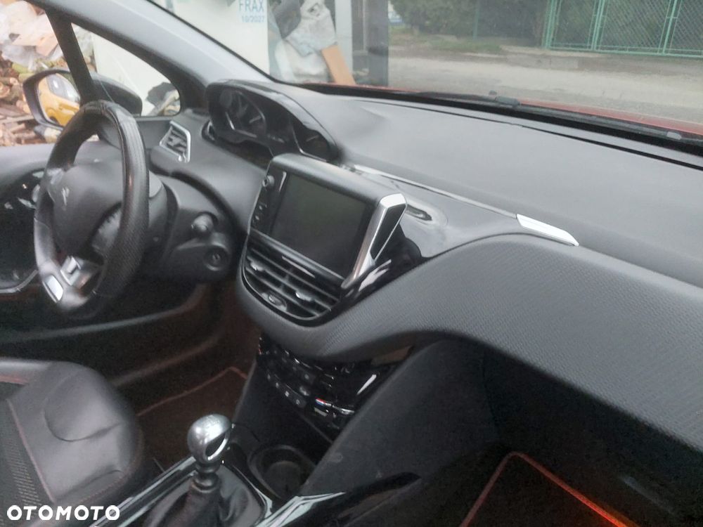 Peugeot 2008 PureTech 110 Stop&Start GT-Line Edition - 28
