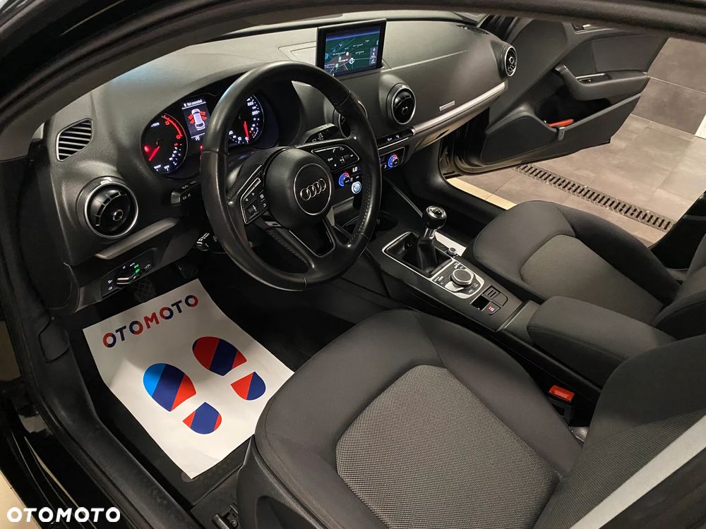 Audi A3 1.6 TDI Sportback - 17