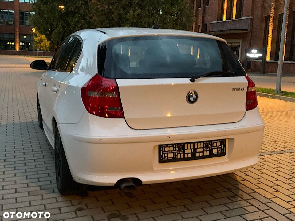BMW Seria 1 - 12