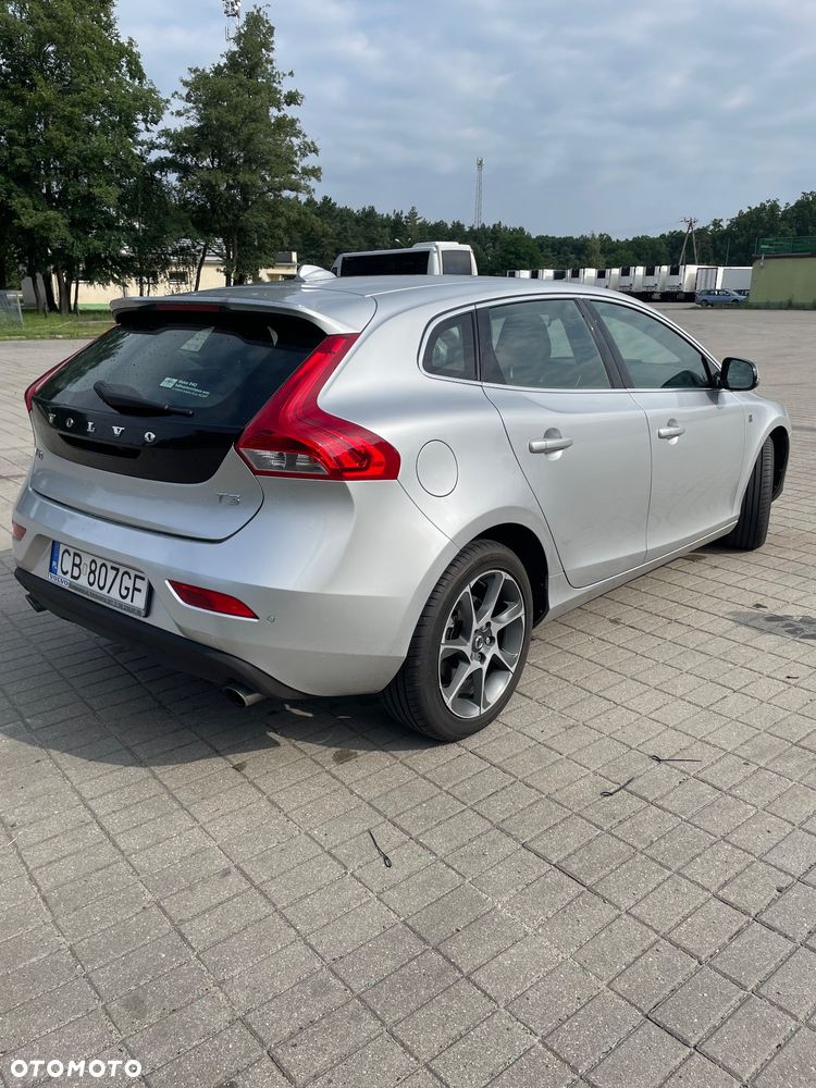 Volvo V40 T3 Drive-E Ocean Race - 6