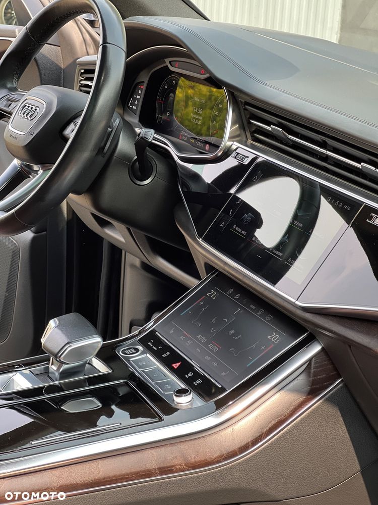 Audi Q8 - 17
