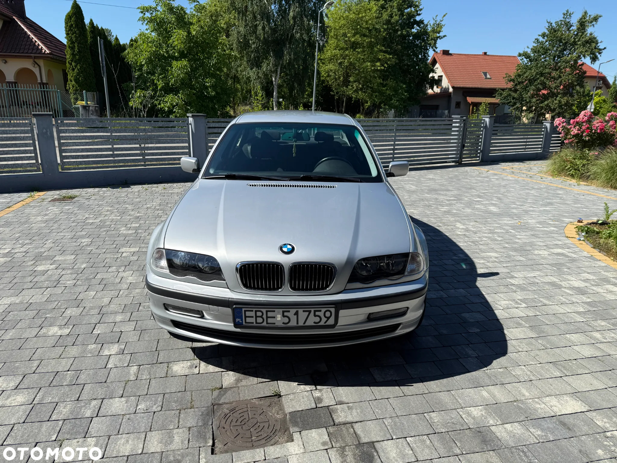 BMW Seria 3 325i - 2