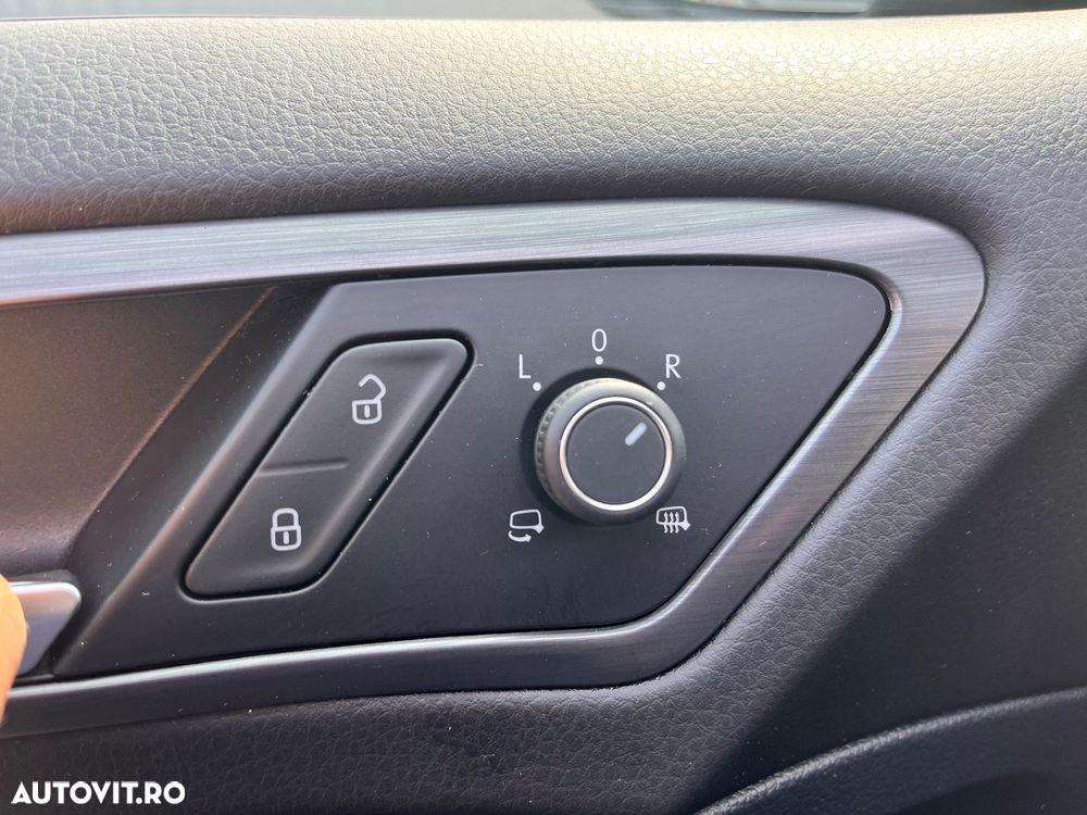 Volkswagen Golf 1.5 TSI ACT (BlueMotion Tech) DSG Comfortline - 31