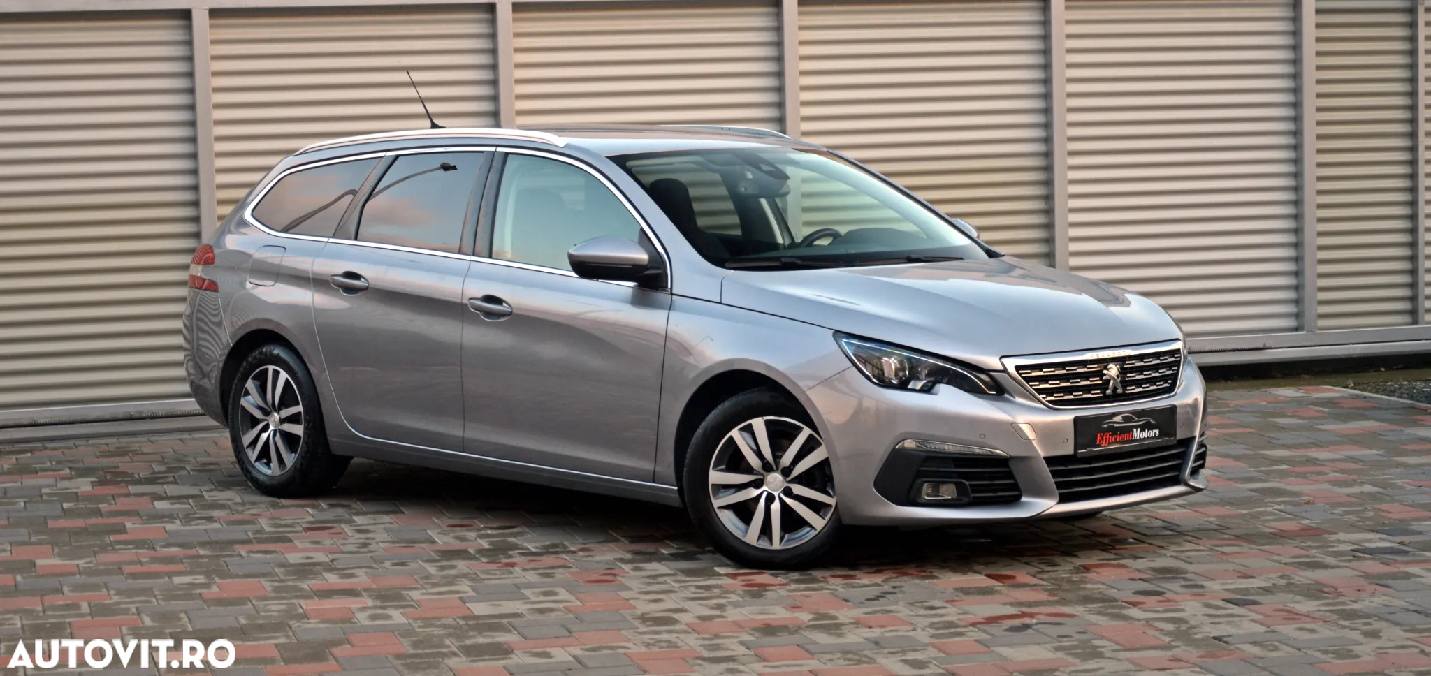 Peugeot 308 SW BlueHDi 130 EAT6 Stop & Start Allure - 10