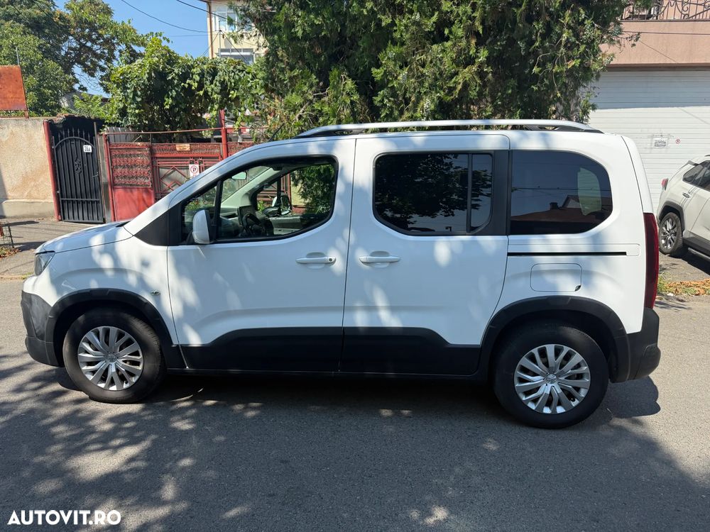 Peugeot Rifter - 8