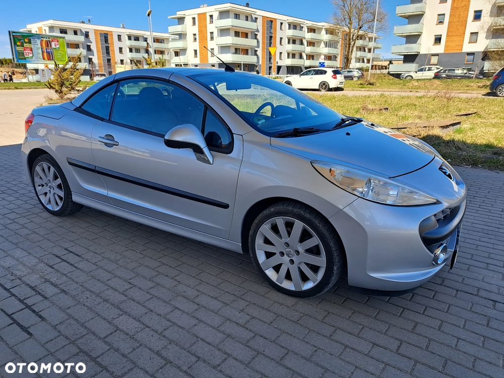 Peugeot 207 CC - 5