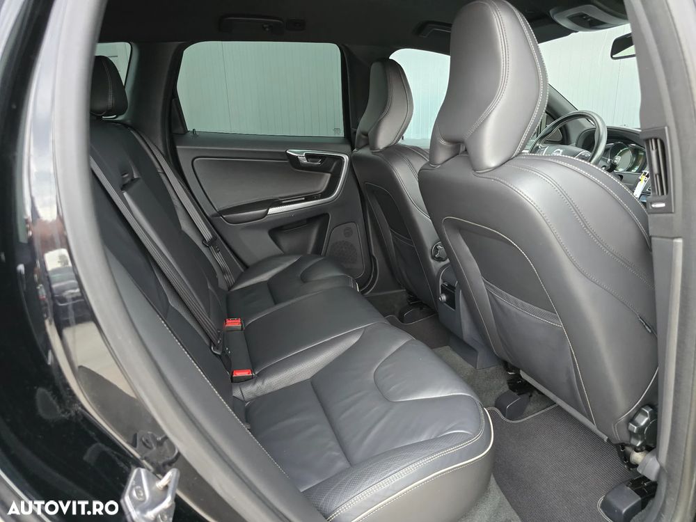 Volvo XC 60 - 8