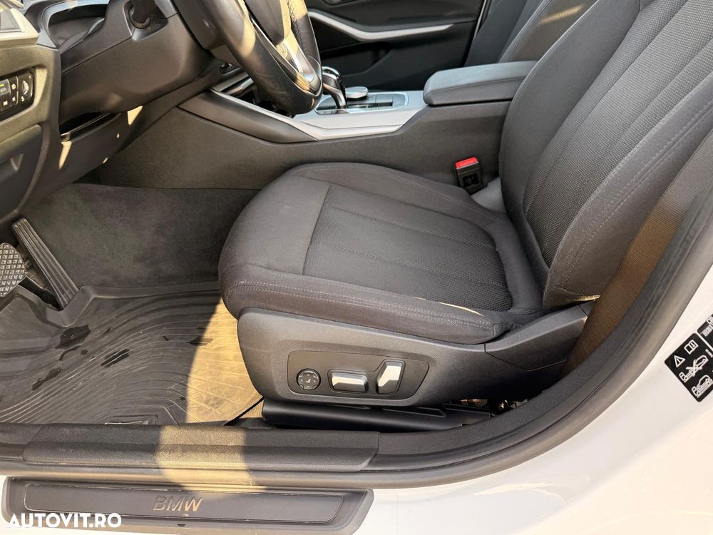 BMW Seria 3 320d xDrive AT - 15