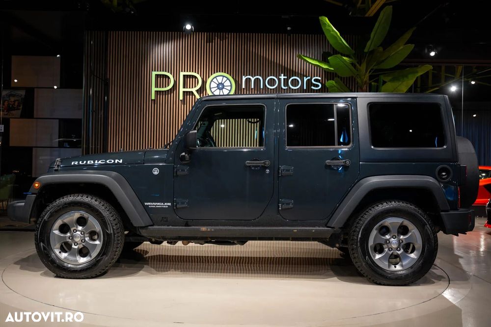 Jeep Wrangler - 5