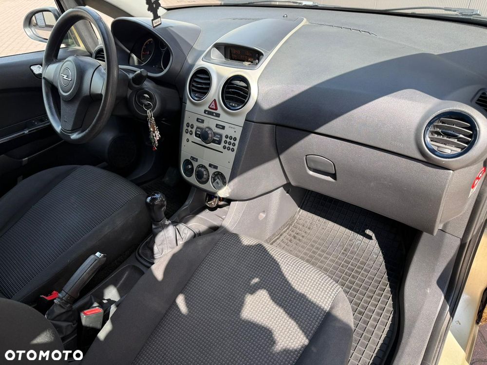 Opel Corsa 1.2 16V Enjoy - 16
