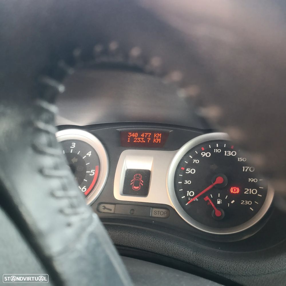 Renault Clio 1.5 dCi Dynamique - 6