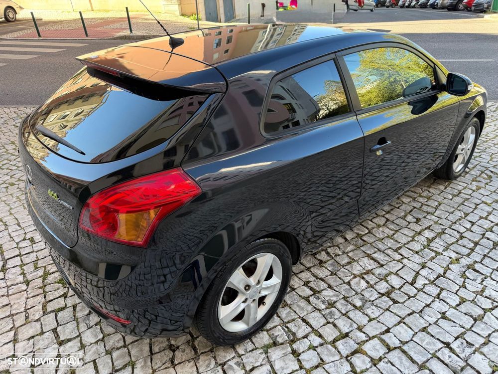 Kia Ceed S Coupé 1.4 CVVT EX ISG - 5