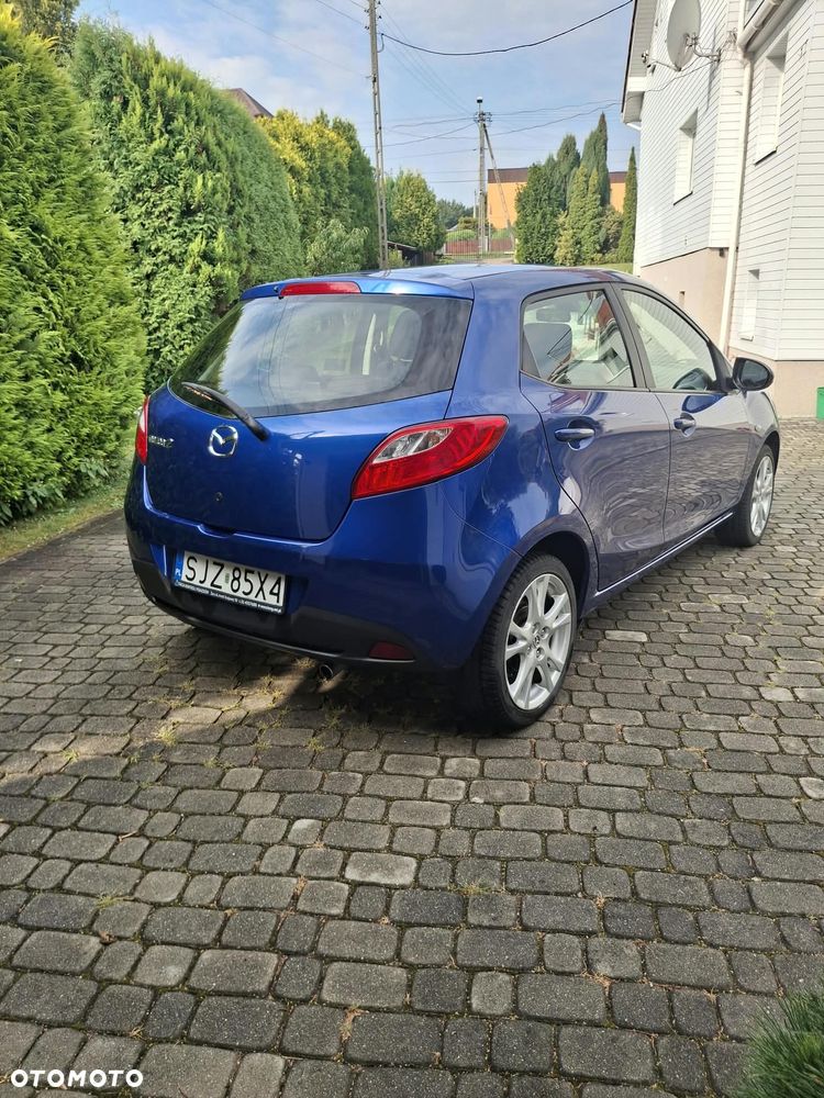 Mazda 2 - 3