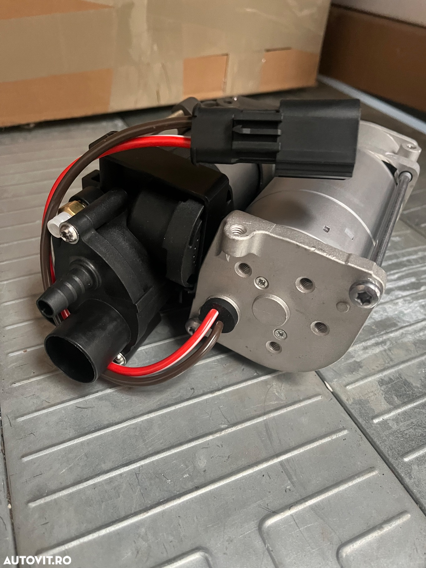 Compresor perne aer bmw seria 7 seria 5 g11 g12 g30 nou complet - 6