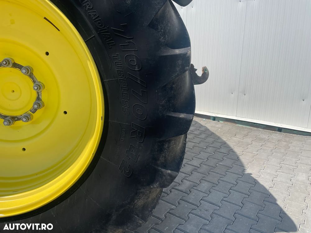 John Deere 6250R - 28